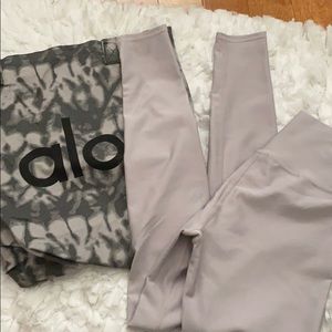 ALO Yoga Gray and Black Leggings